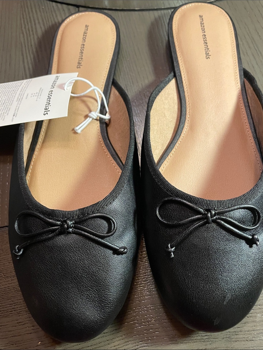 Amazon Essentials Black Slip-On Bow Ballet Mules